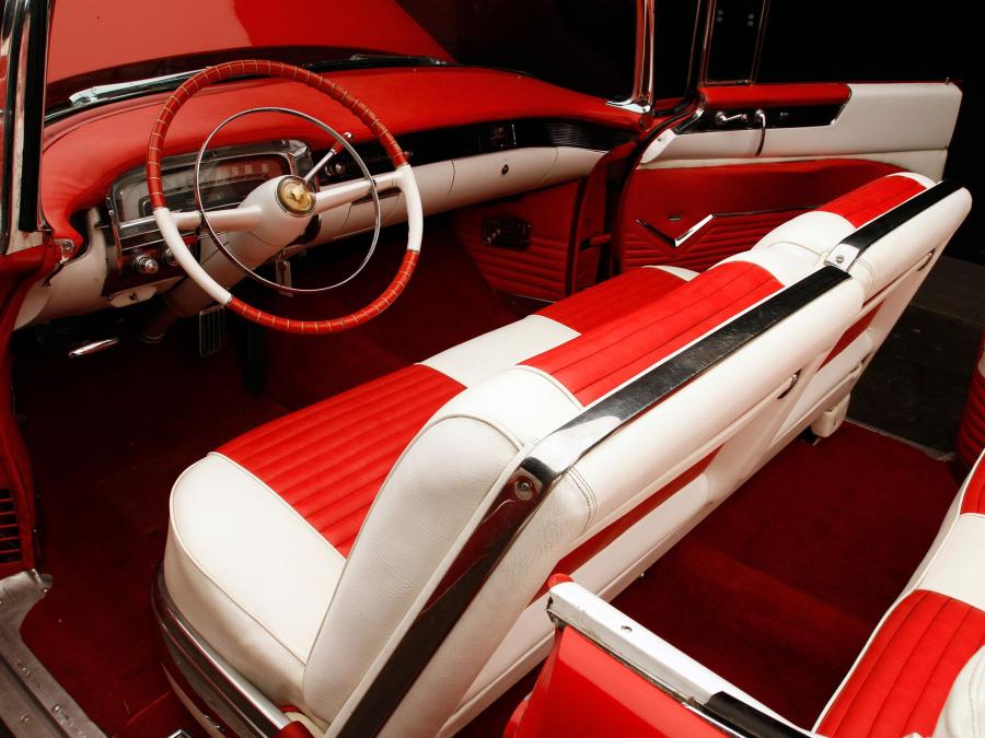  Cadillac Series 61 Convertible 1955 года  (фото 5 из 9)
